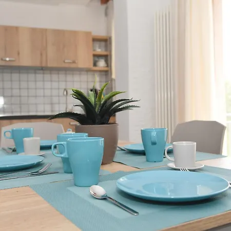 Blue Apartment - A Due Passi Dal Lago, Parcheggio Privato Lazise Exterior photo
